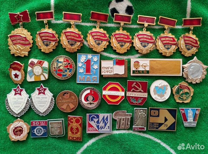 Значки СССР разные темы