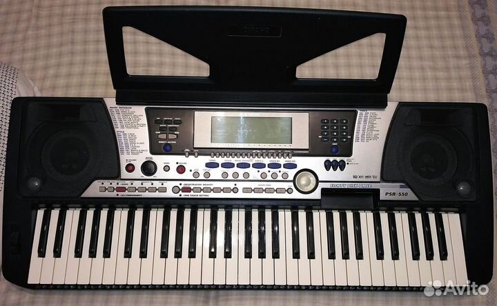 Синтезатор Yamaha PSR-550 в аренду