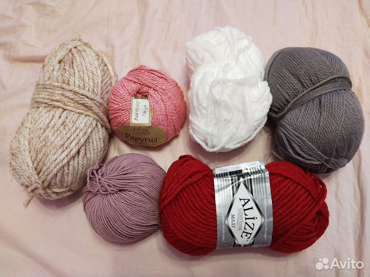 Пряжа разная