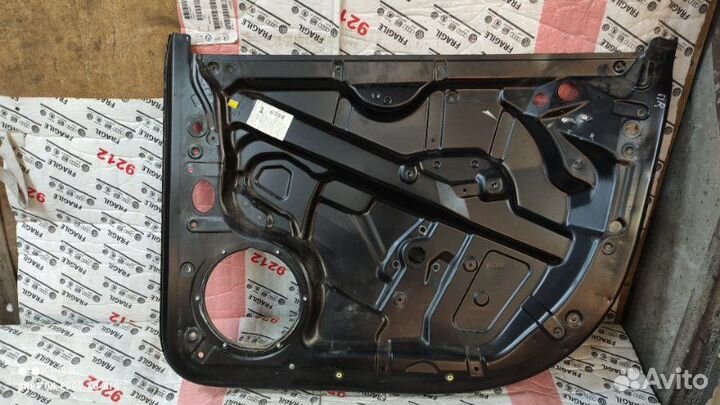 Панель двери передний правый Porsche Cayenne 4.5