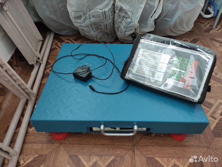 Весы напольные электронные до 150 кг