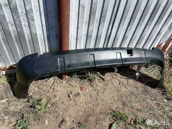 Mitsubishi Оutlandеr XL накладка заднего бампера