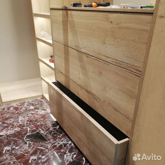 Гардеробная система хранения под ключ