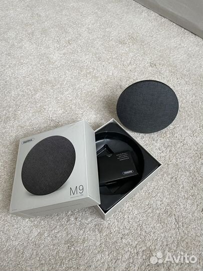 Беспроводная блютуз колонка