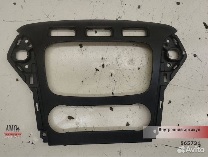 Рамка магнитолы Ford Mondeo 4 2007-2015