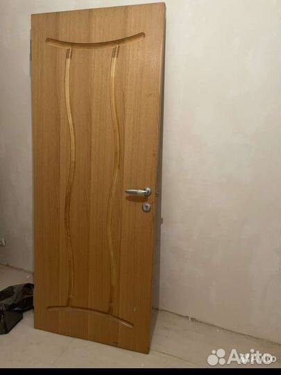 Продам двери из нат дерева