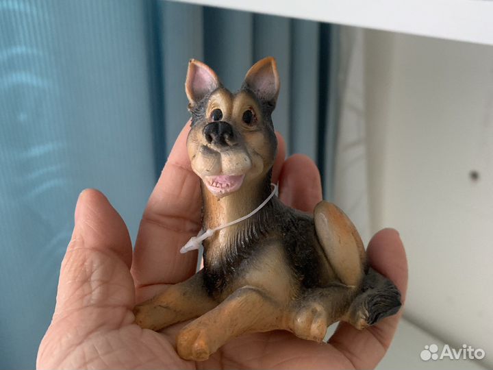 Статуэтки собачек