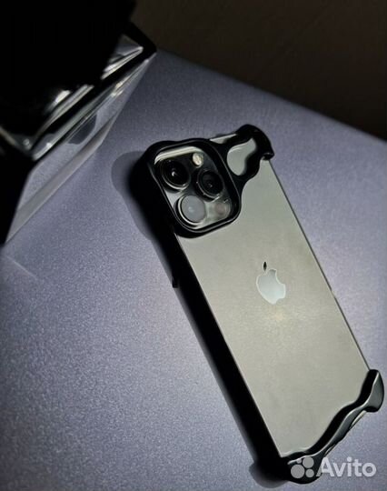 Дизайнерский чехол на айфоны 13pro/13pro Max