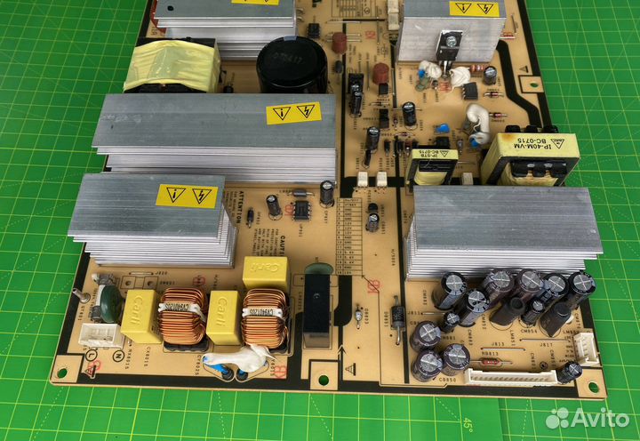 BN44-00134D IP230135A samsung LE40S81B