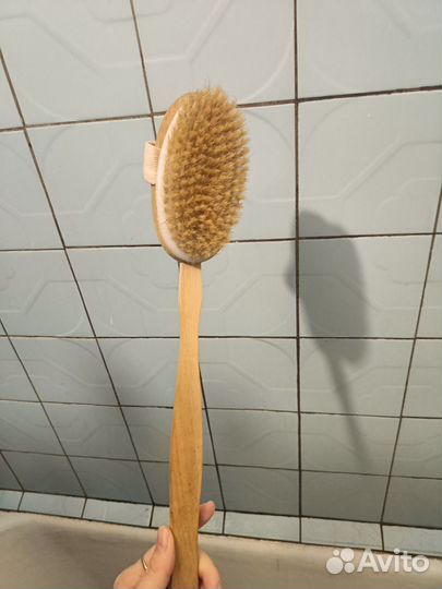 Антицеллюлитная массажная щетка