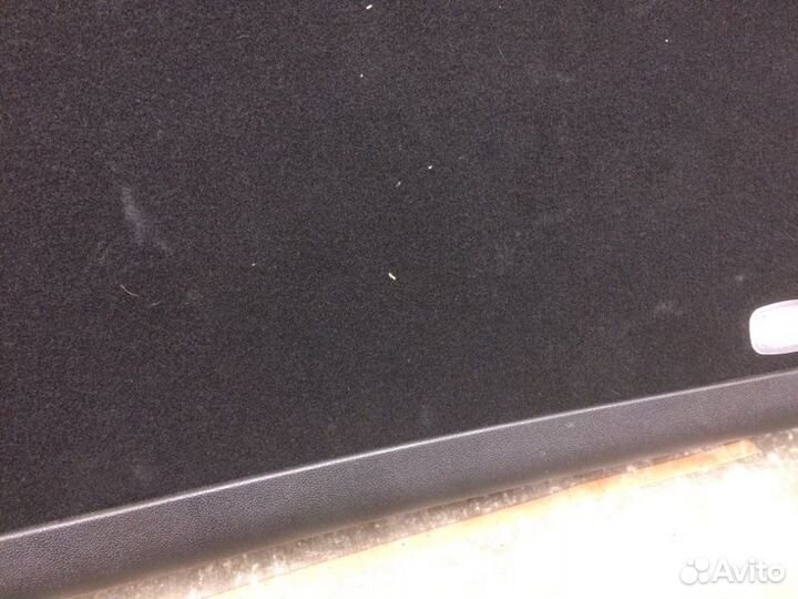 Обшивка двери багажника Mercedes-Benz R-Class W251