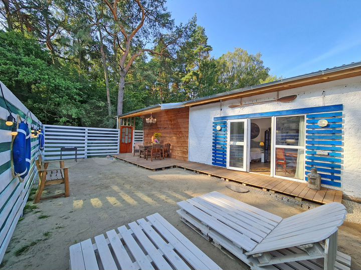 Коттедж 25 м² на участке 1 сот.