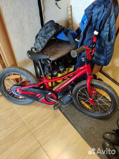 Specialized hotrock 16