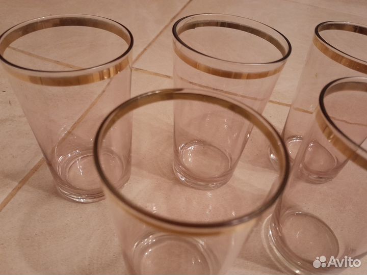 Стаканы розовые с позолотой винтажные