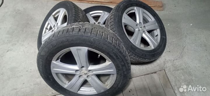 Nokian Tyres Hakkapeliitta 7 245/55 R19