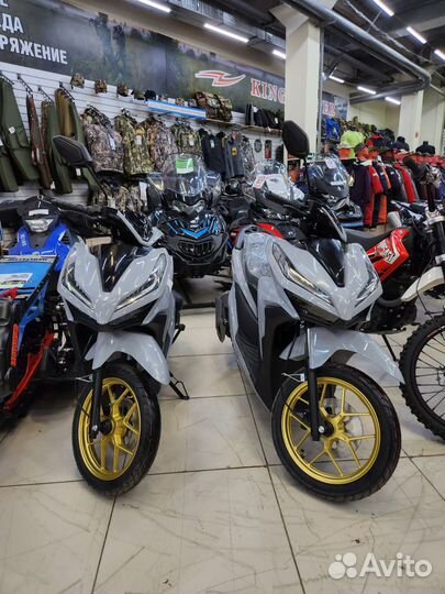 Скутер Tmbk click