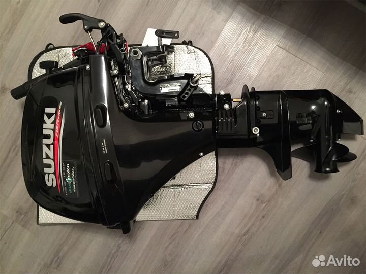 Лодочный мотор Suzuki DF9.9BS витринный