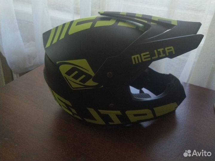 Мото шлем