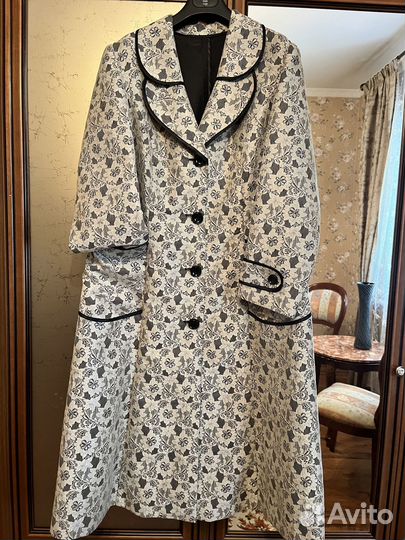 Плащ женский