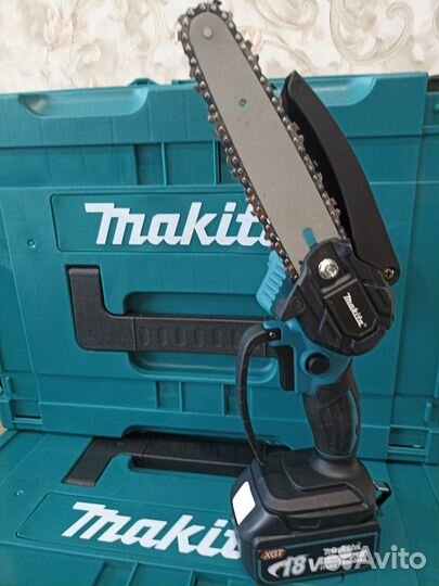 Набор инструментов Makita 6 в 1, 4 Аккумулятора