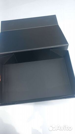 Коробки новые для подарка