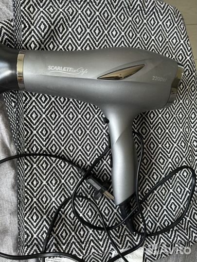 Фен Scarlett top style