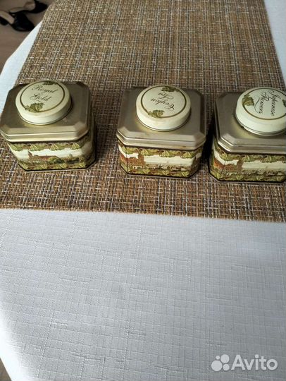 Жестяные банки для чая