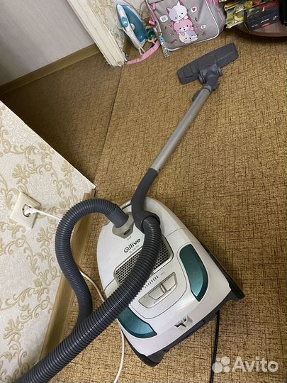 Пылесос б/у