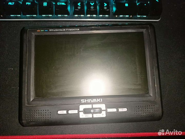 TV проигрыватель Shivaki TV 700t/b