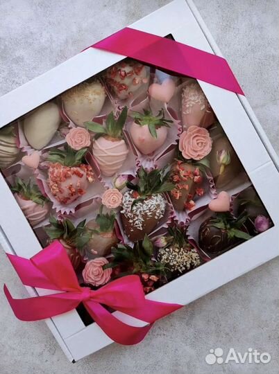 Клубника в шоколаде, сладкие букеты