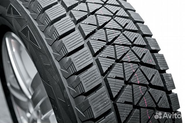 Bridgestone Blizzak DM-V2 225/55 R18 98T