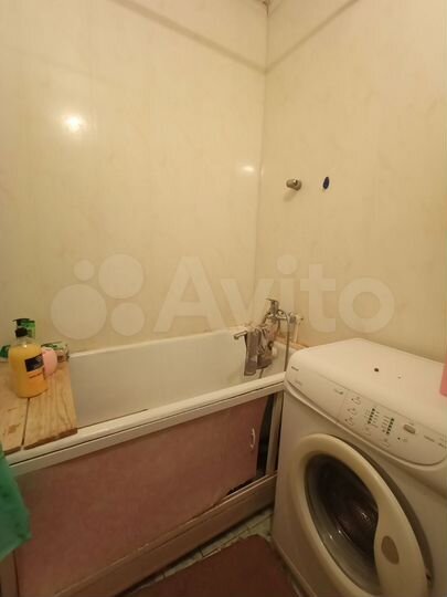 2-к. квартира, 49 м², 9/9 эт.