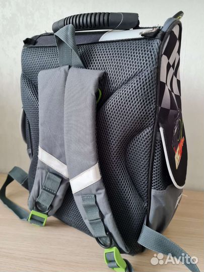 Рюкзак для школьника