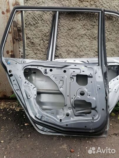 Дверь задняя левая Лансер 9 универсал Lancer 9