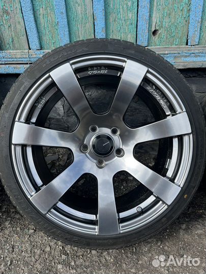 Продам комплект колес R18