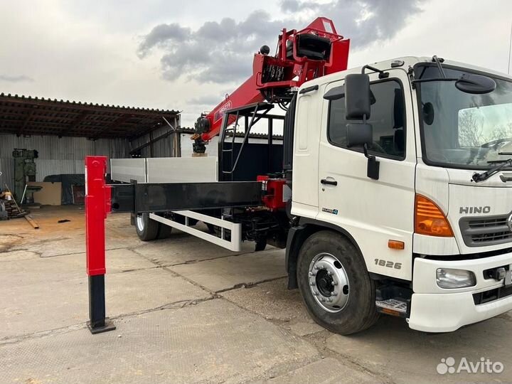 Hino 500 (Ranger) с КМУ, 2014