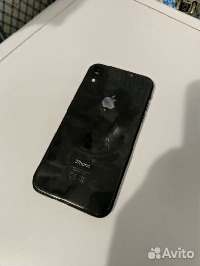 iPhone Xr, 64 ГБ