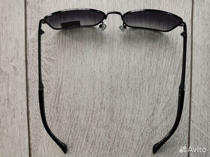 Солнцезащитные очки Matrix polarized