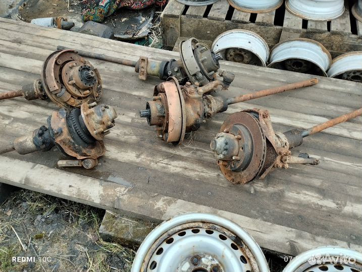 Поворотный кулак УАЗ