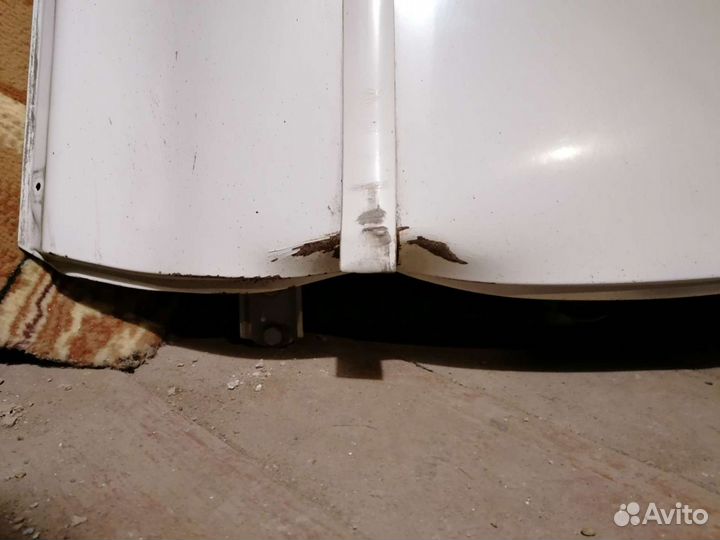 Дверь Toyota Mark 2 jzx90 (задняя правая)