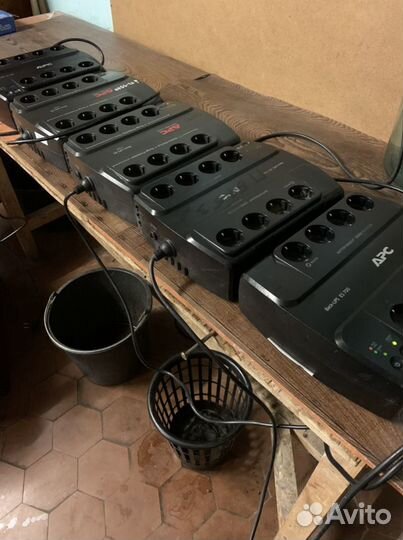 Продам Back-UPS ES 700