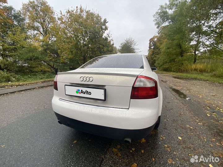 Audi A4 1.8 AT, 2004, 236 000 км
