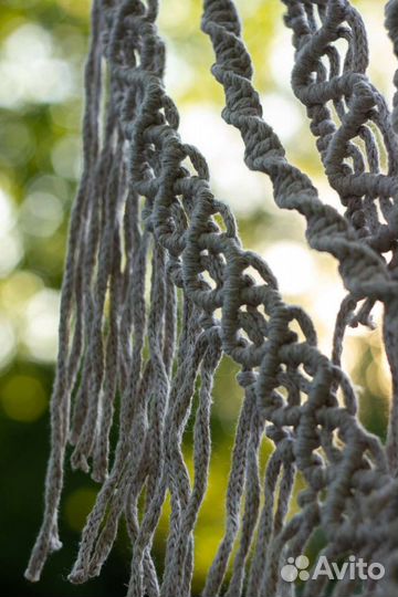 Бежевое панно макраме