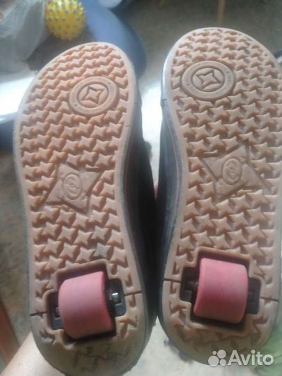 Кроссовки роликовые heelys