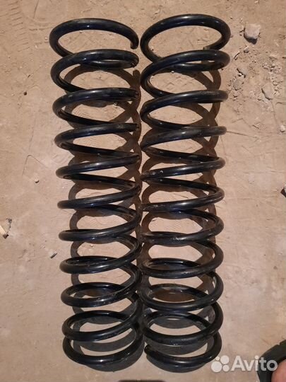 Передние пружины оригинал Mercedes W463