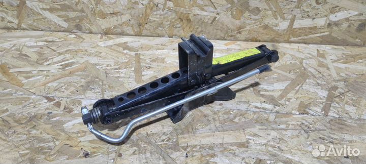 Домкрат Land Rover Freelander 2 2.2