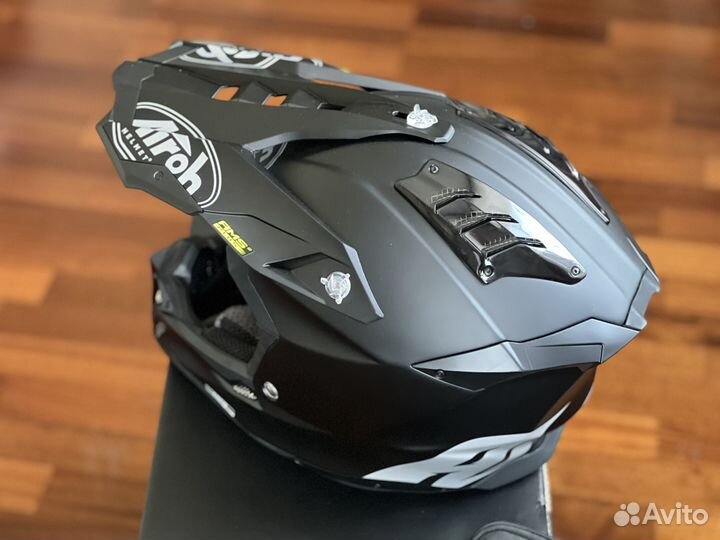 Шлем Airoh Aviator 3 Black Matt L 59-60 новый