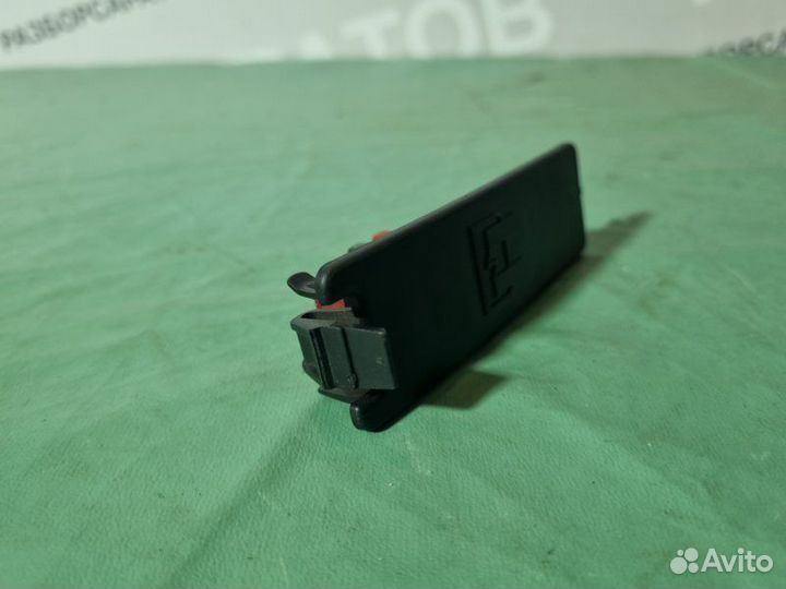 Крышка блока предохранителей Citroen C5 хэтчбек