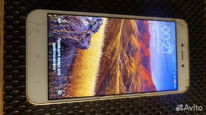 Xiaomi Redmi 5A, 2/16 ГБ