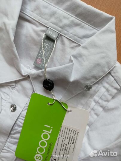 Рубашка для девочки, новая, белая. 158р
